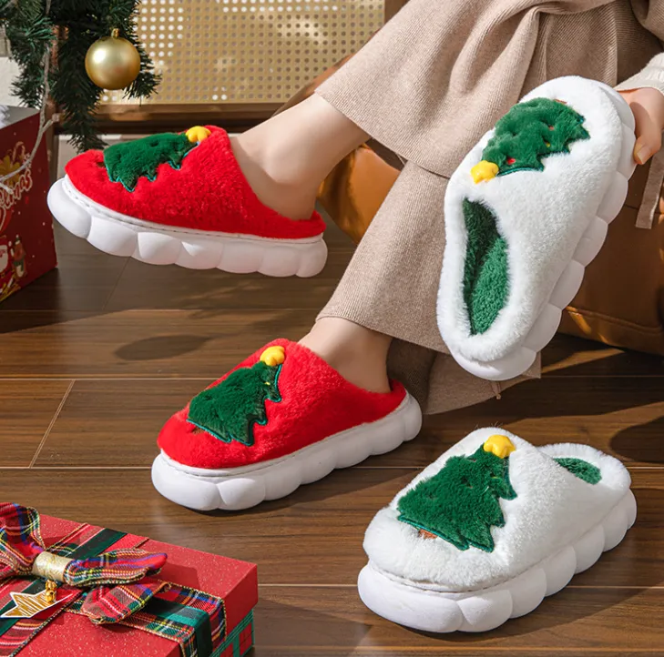 Christmas Slippers Foam for Women,Warm Non-Slip Slides with Christmas Tree Designs