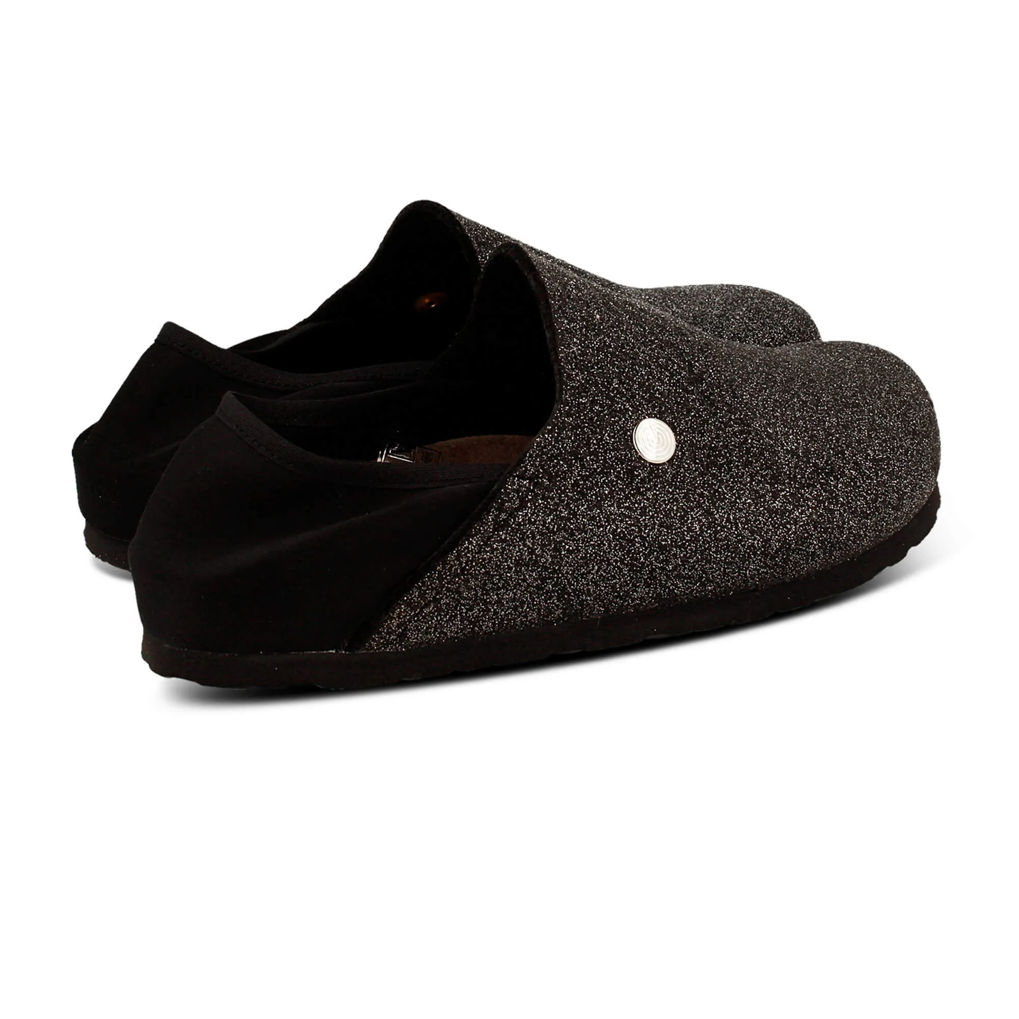 Kipnuk Black Slip On