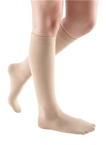 Medi Comfort 20-30mmHg Closed Toe Calf Length - Petite