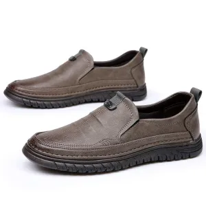 Men's Casual Shoes Classic brown color