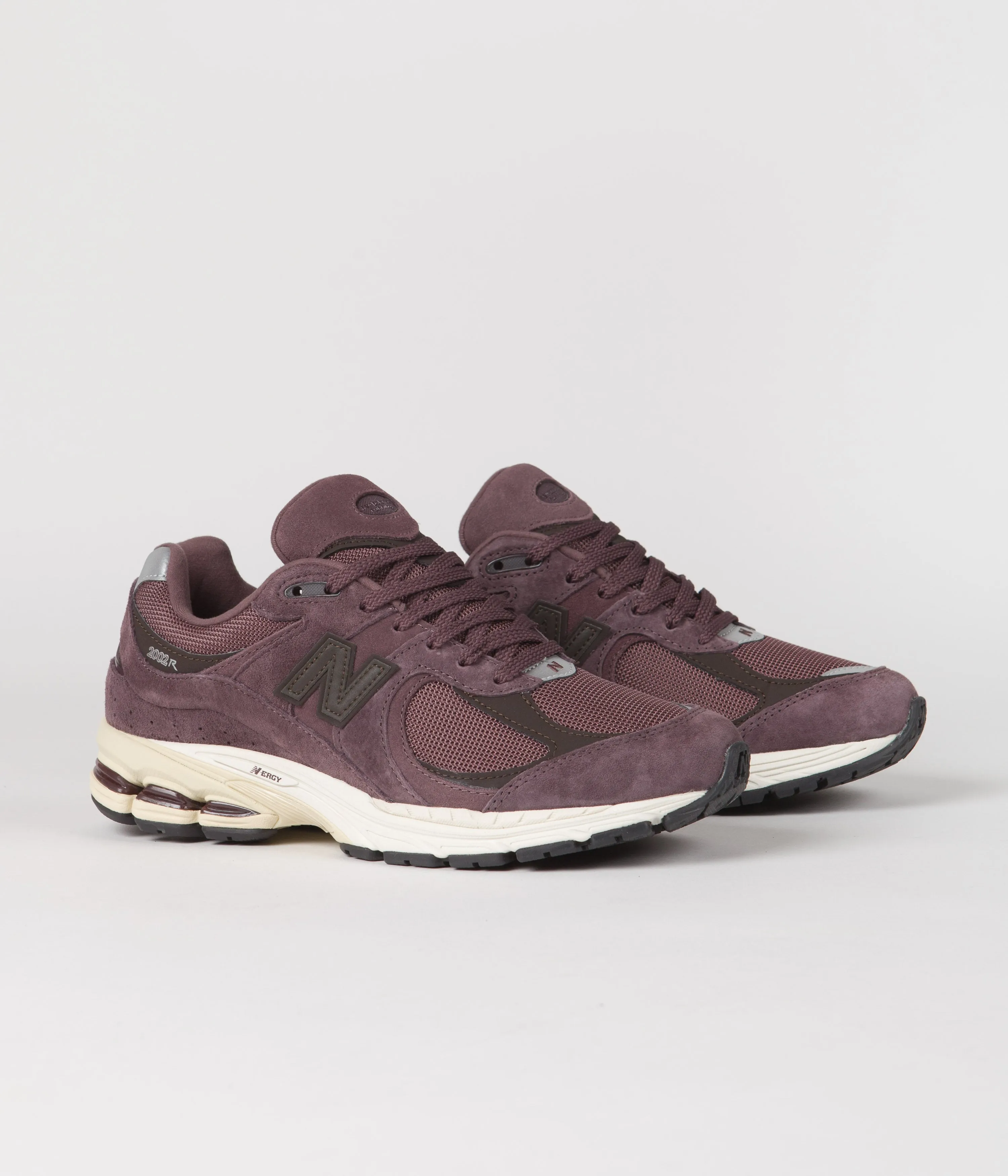 New Balance 2002R Shoes - Truffle