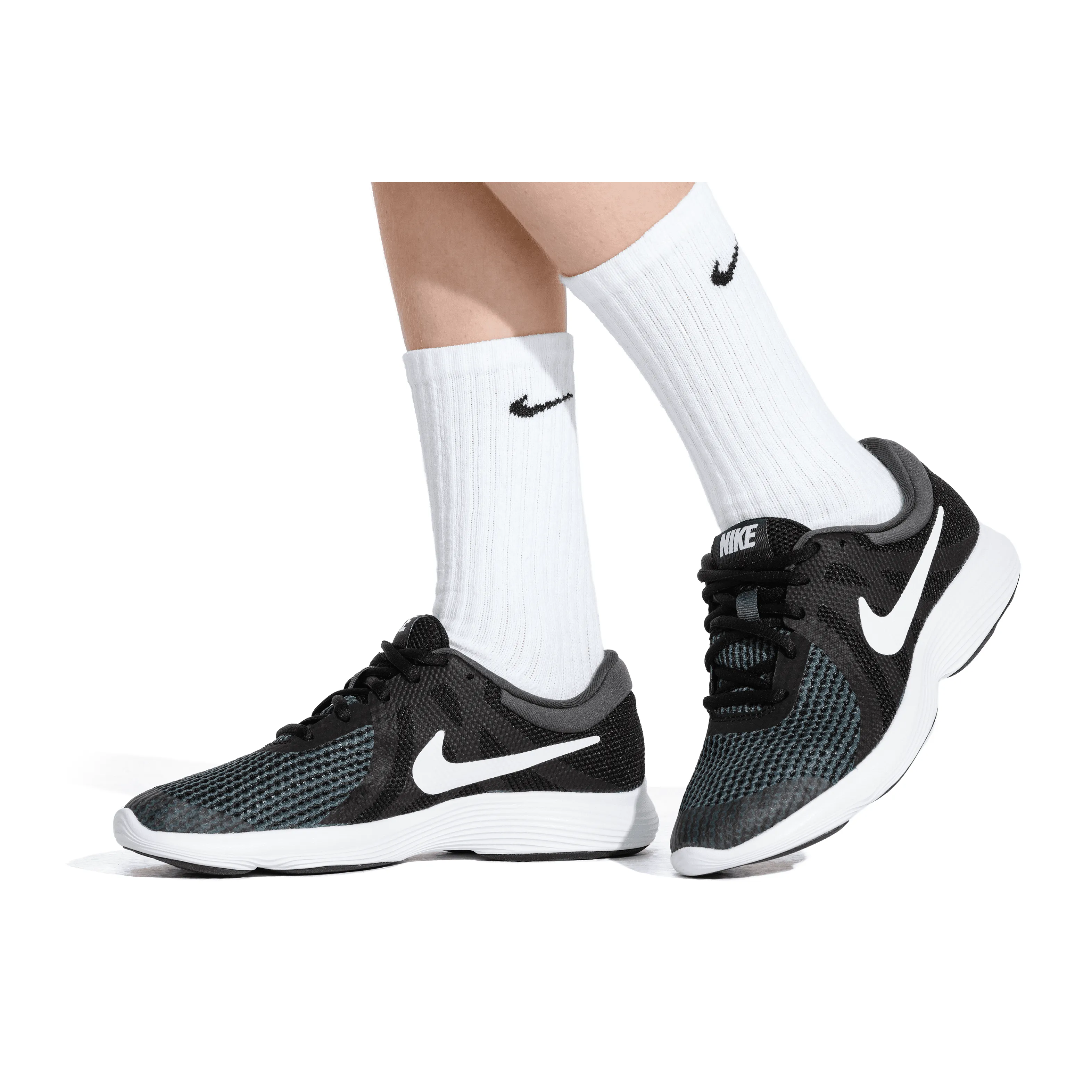 Nike Everyday Kid's Cushioned Crew Socks (6 Pairs)-White