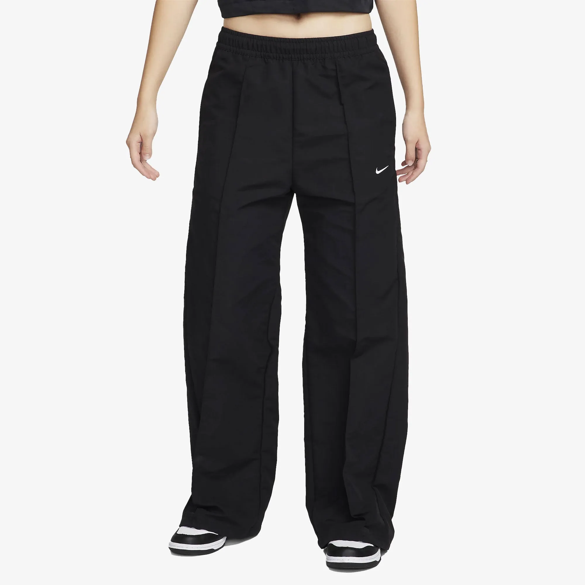 NIKE | WMN'S SPORTSWEAR EVERYTHING WOVENS { BLACK OR GREY