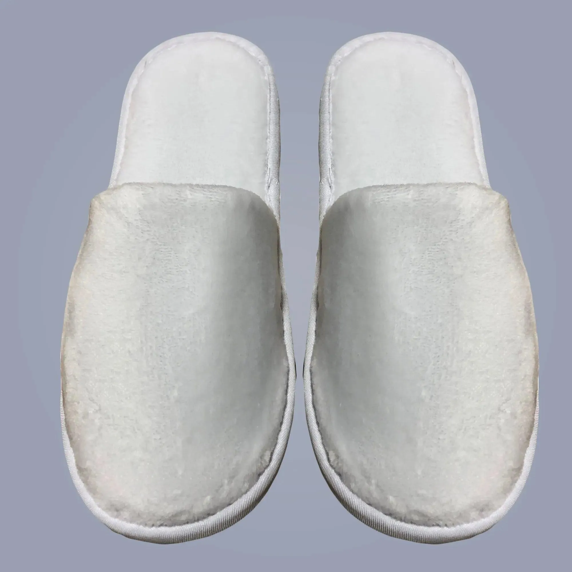 Plush Closed Toe Slippers for Indoor - One Size - Unisex