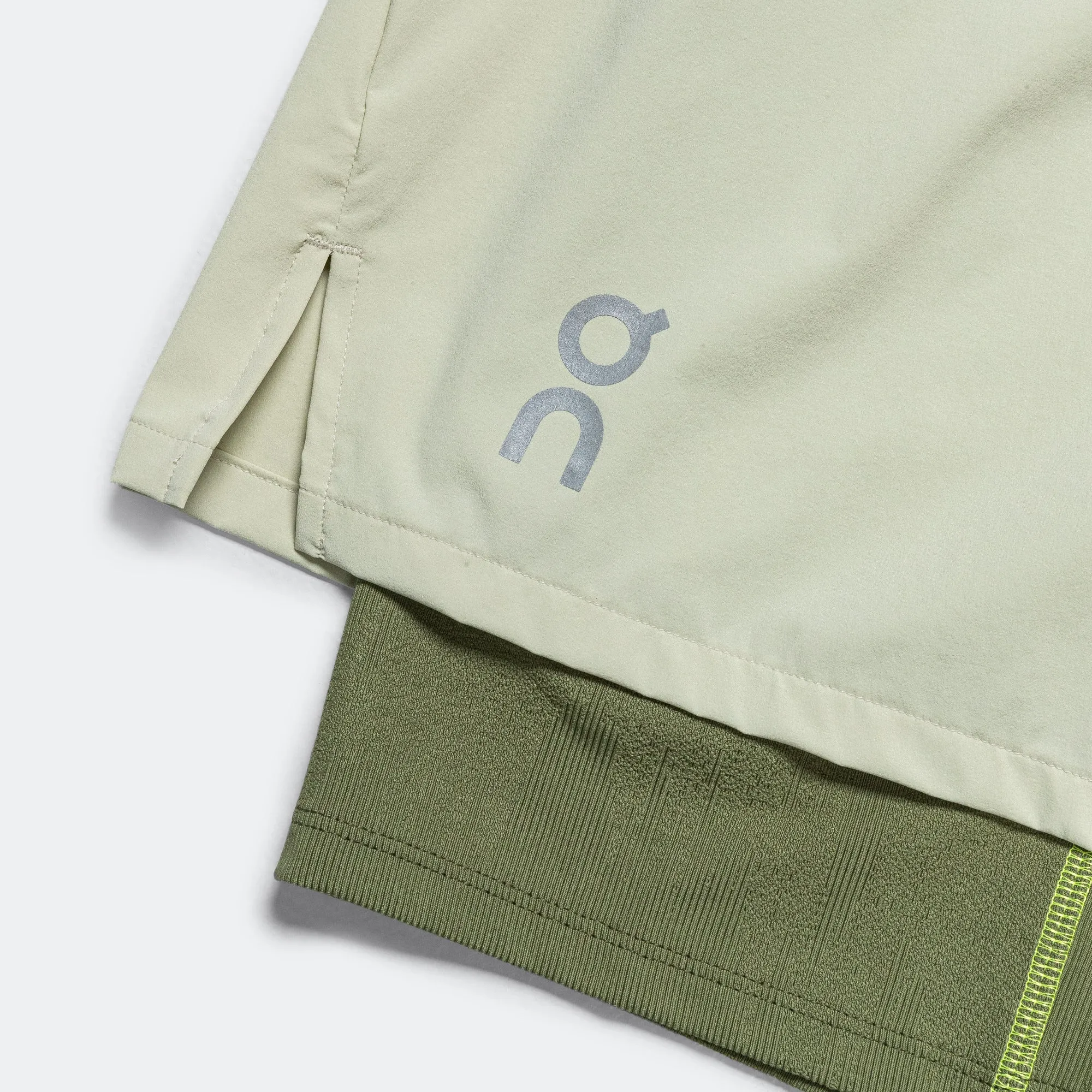 Womens Pace Shorts × Distance - Chalk